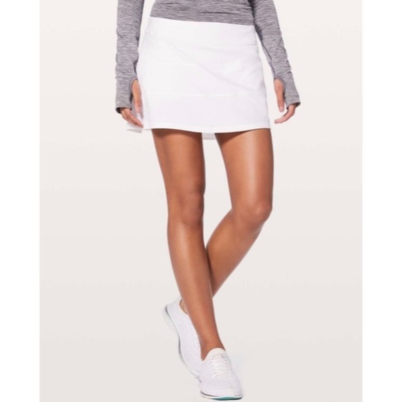 Lululemon Pace Rival Skirt (Tall) *4-way Stretch 15"
White